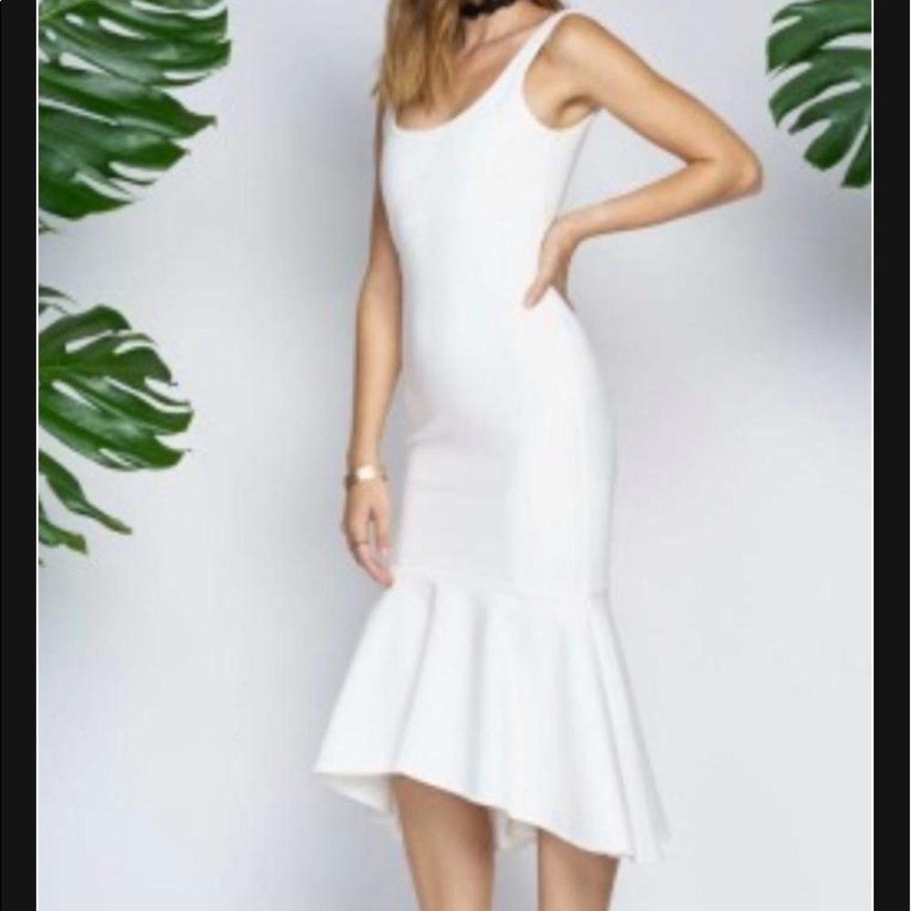 🚫SOLD🚫Amanda Uprichard off white Parker dress